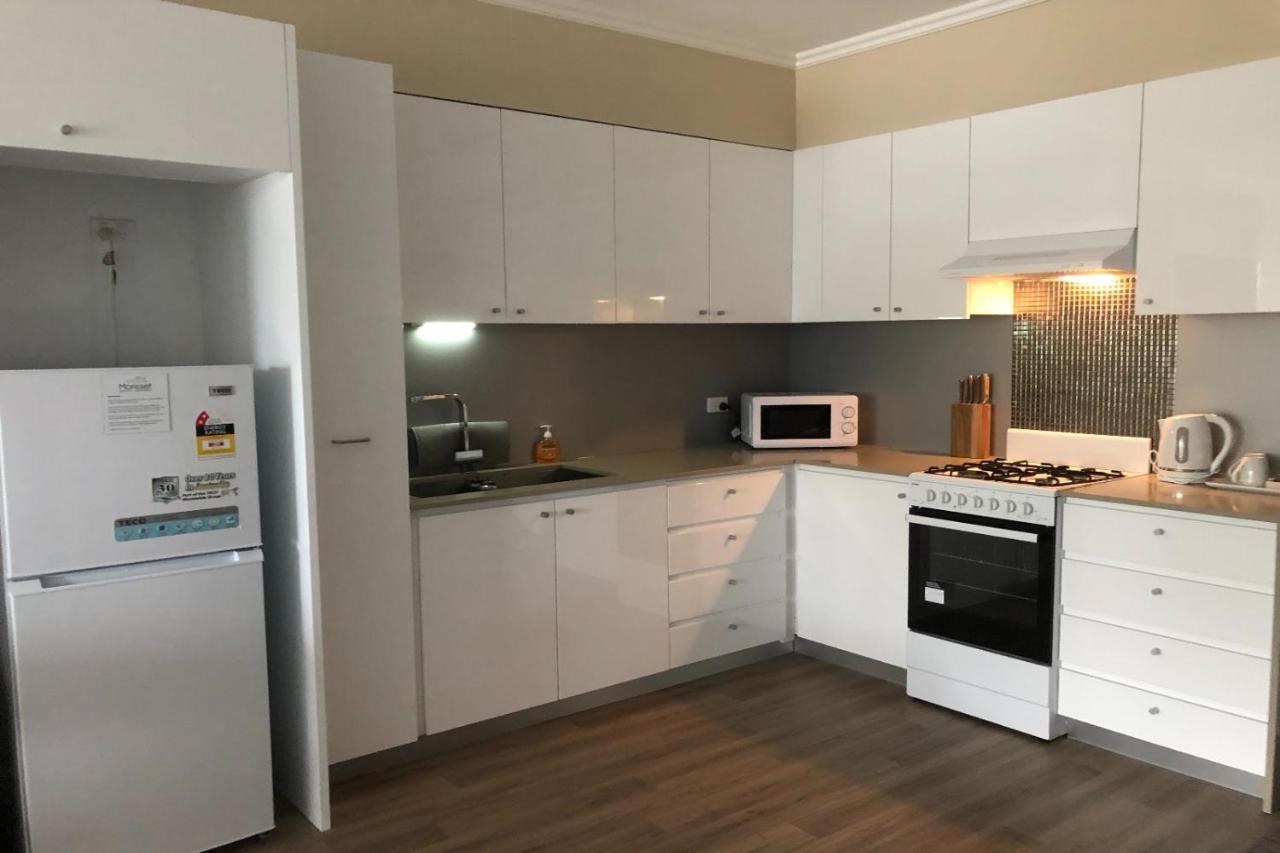 Morisset Serviced Apartments Extérieur photo